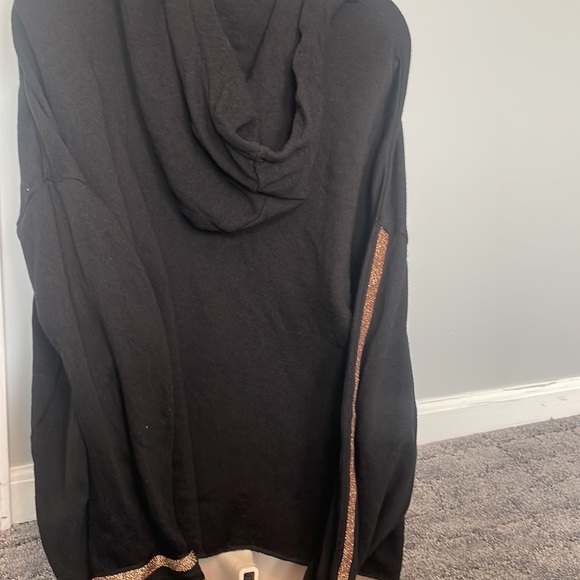 n:philanthropy sweatshirt Large and matching pants in small 2 piece set - Picture 4 of 11